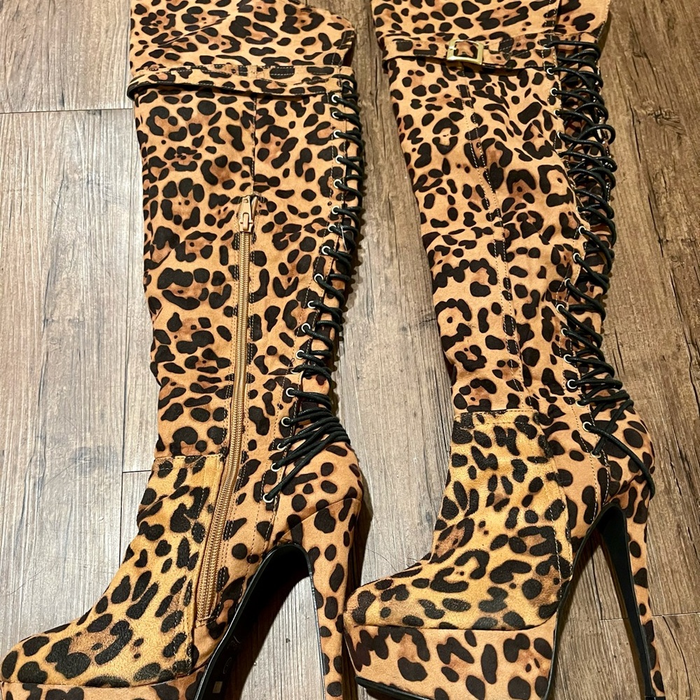 High heels Boots